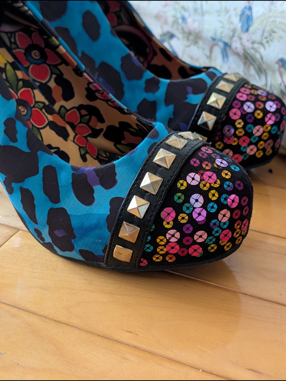 Iron Fist Sequin Pumps - Picture 3 of 9